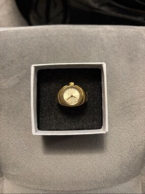 Fossil Gold Tone Ring Watch - Cream Dial